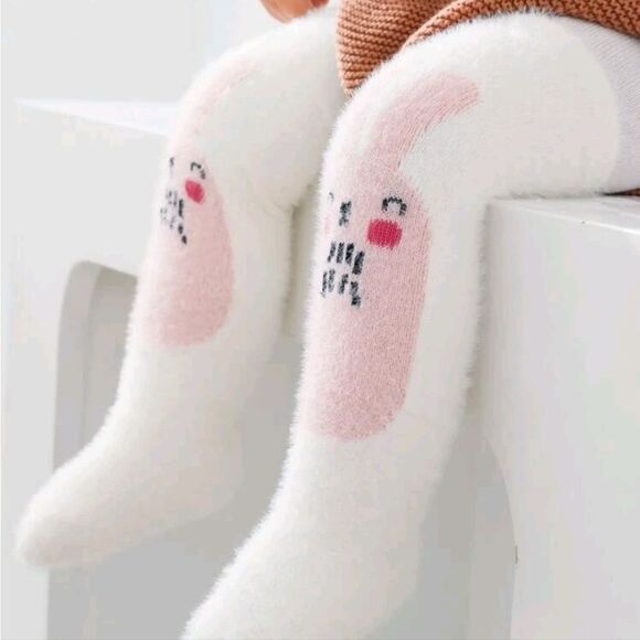 Fuzzy Bunny Baby Socks - Picture 5 of 6